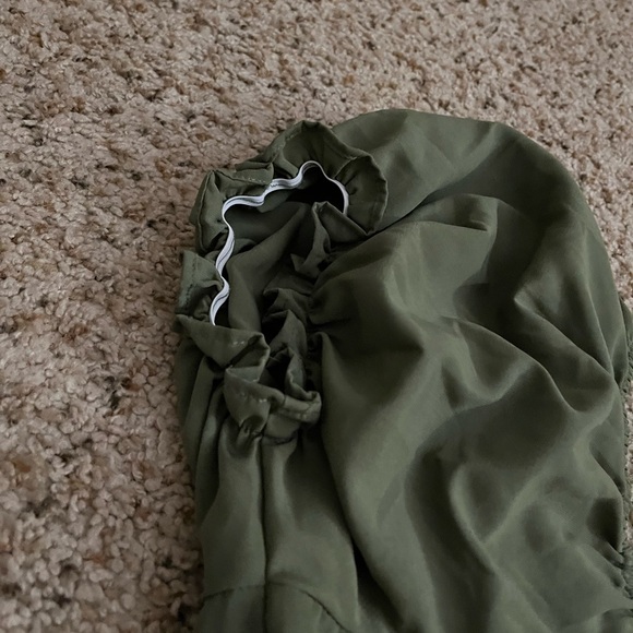 Green Off the Shoulder A Line Dress SIZE XL - Picture 6 of 6